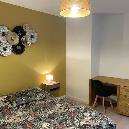 Lejlighed T2 Moderne Totalement Renove, Hypercentre Rochefort, Arrivee Autonome *