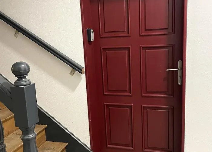 Apartment T2 Moderne Totalement Renove, Hypercentre Rochefort, Arrivee Autonome