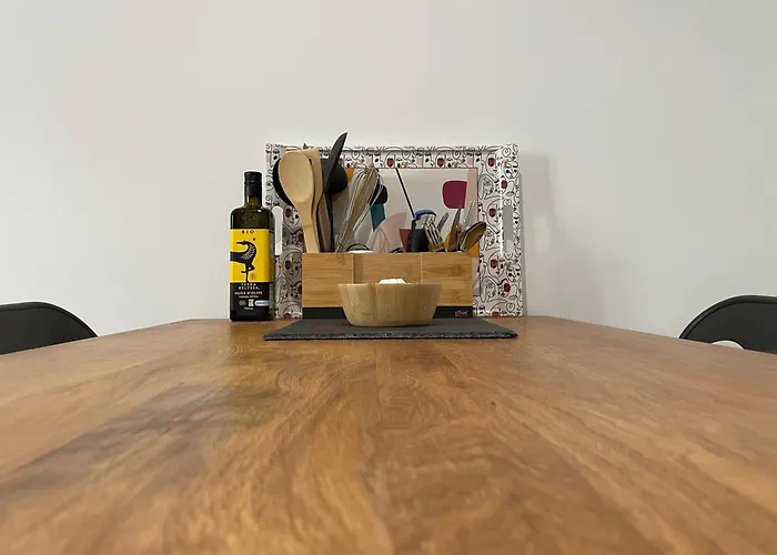 T2 Moderne Totalement Renove, Hypercentre Rochefort, Arrivee Autonome Rochefort (Charente-Maritime)