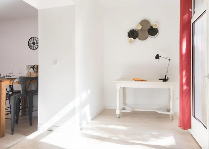 Apartment T2 Moderne Totalement Renove, Hypercentre Rochefort, Arrivee Autonome Rochefort (Charente-Maritime)